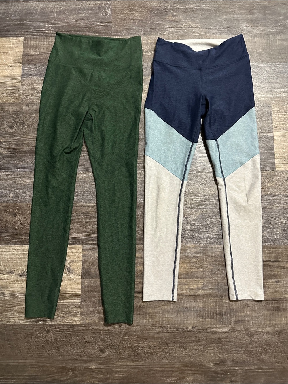 Set of 2 Outdoor Voices Leggings - Small